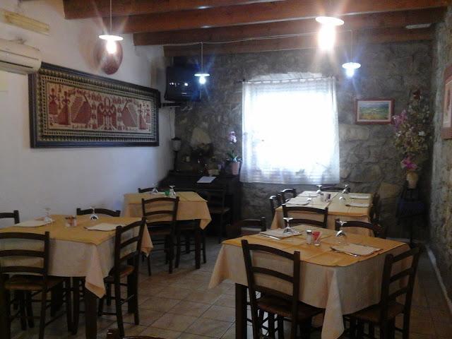 Pauli Arbarei Locanda La Rosa מראה חיצוני תמונה