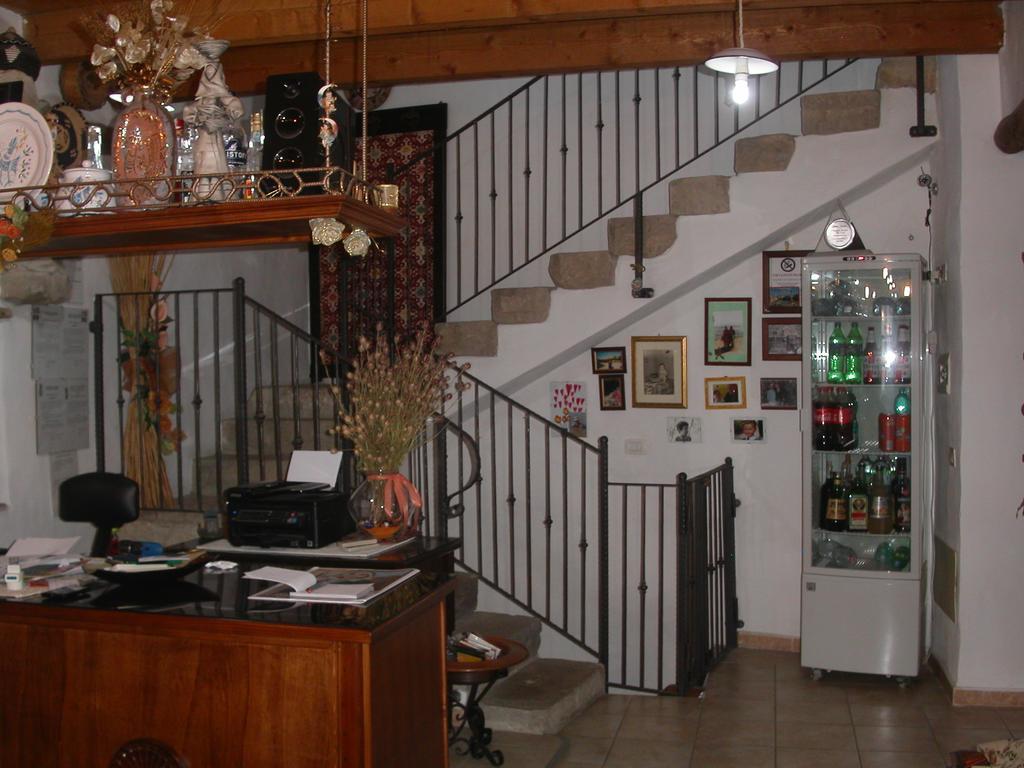 Pauli Arbarei Locanda La Rosa מראה חיצוני תמונה