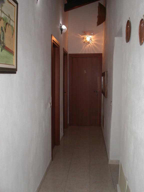 Pauli Arbarei Locanda La Rosa מראה חיצוני תמונה